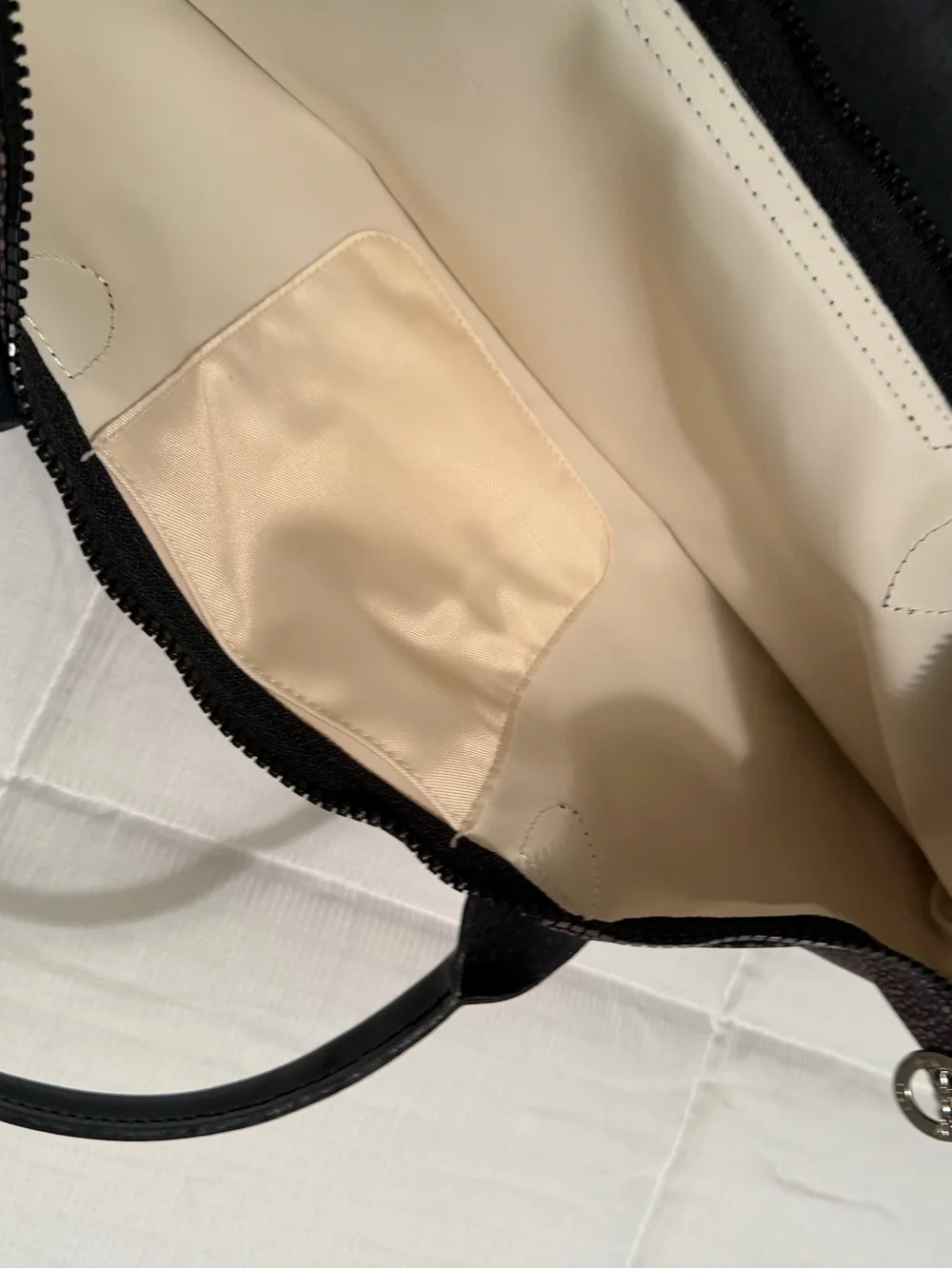 Longchamp Black & White Pebble Print Tote with Black Patent Leather Accents NWT